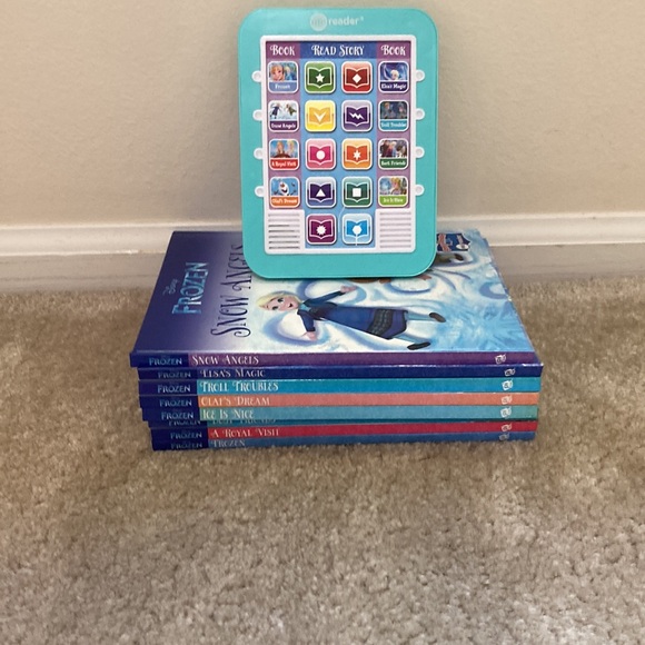 disney-other-disney-frozen-book-set-of-8-with-reader-poshmark